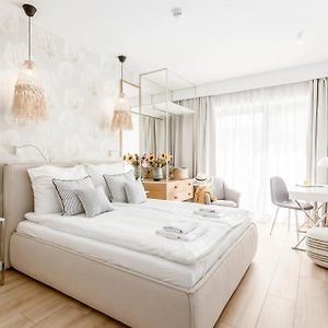 Apartamenty Chmielna 10 - kompleks Deo - Old Town